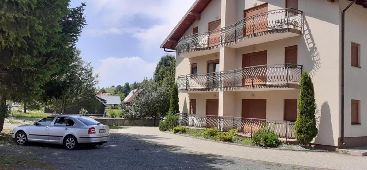 Apartments With A Parking Space Fuzine, Gorski Kotar - 19537 Kültér fotó